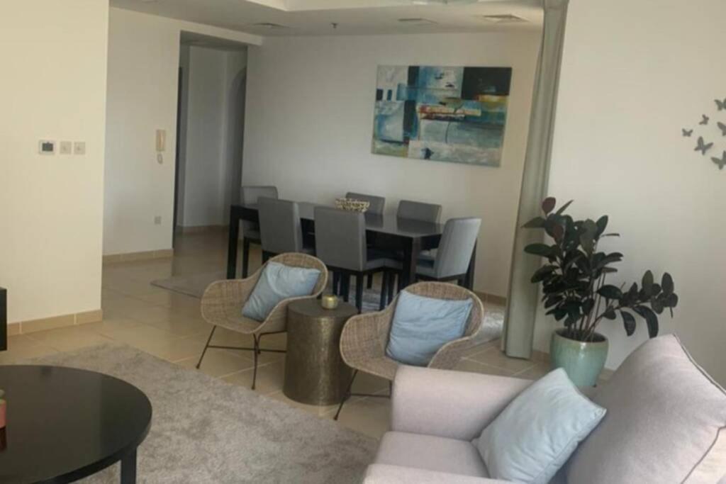 Beautiful Apartment With Amazing Sea Views Dubai Eksteriør billede