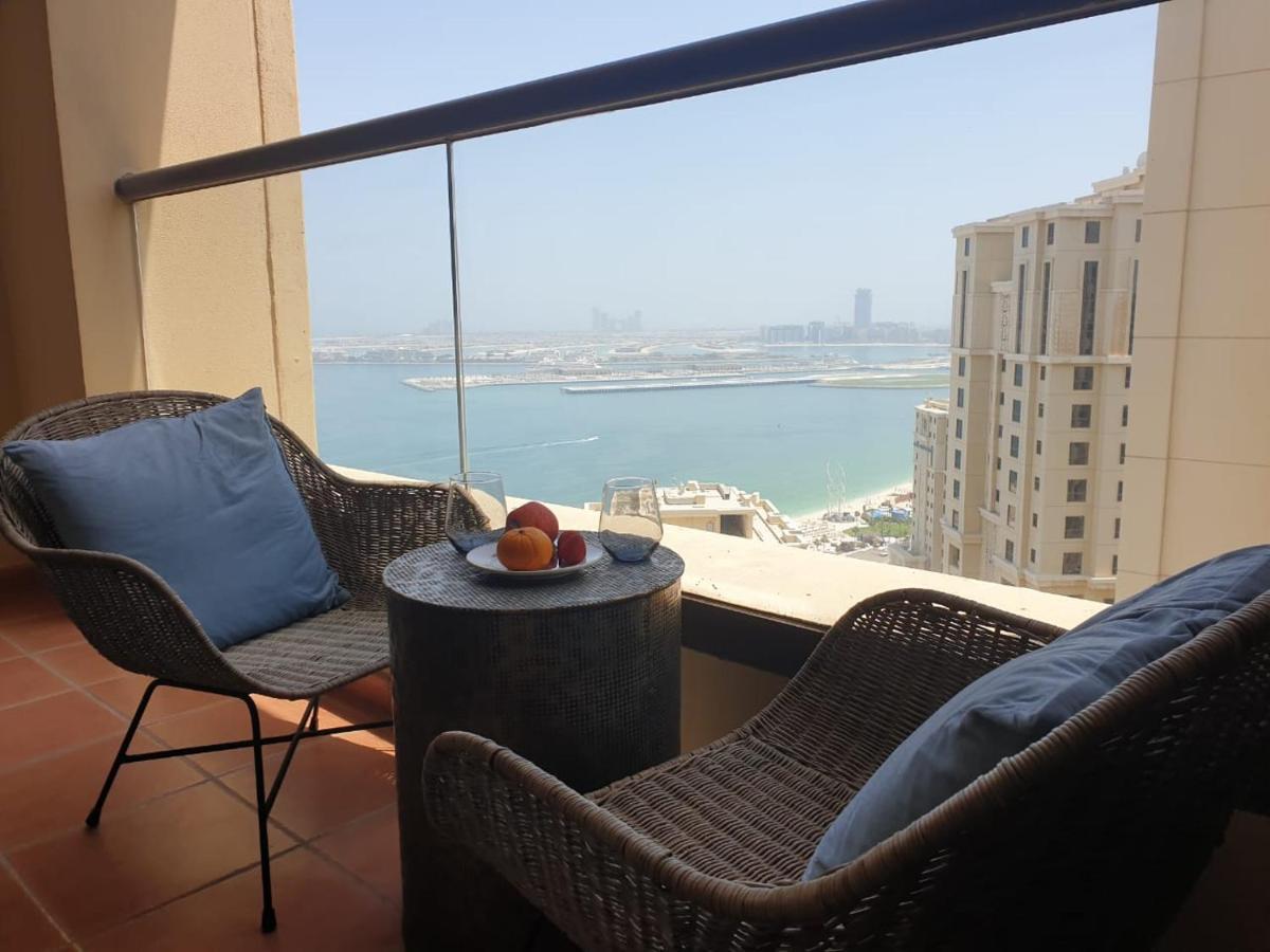 Beautiful Apartment With Amazing Sea Views Dubai Eksteriør billede