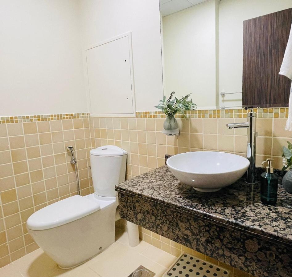Beautiful Apartment With Amazing Sea Views Dubai Eksteriør billede